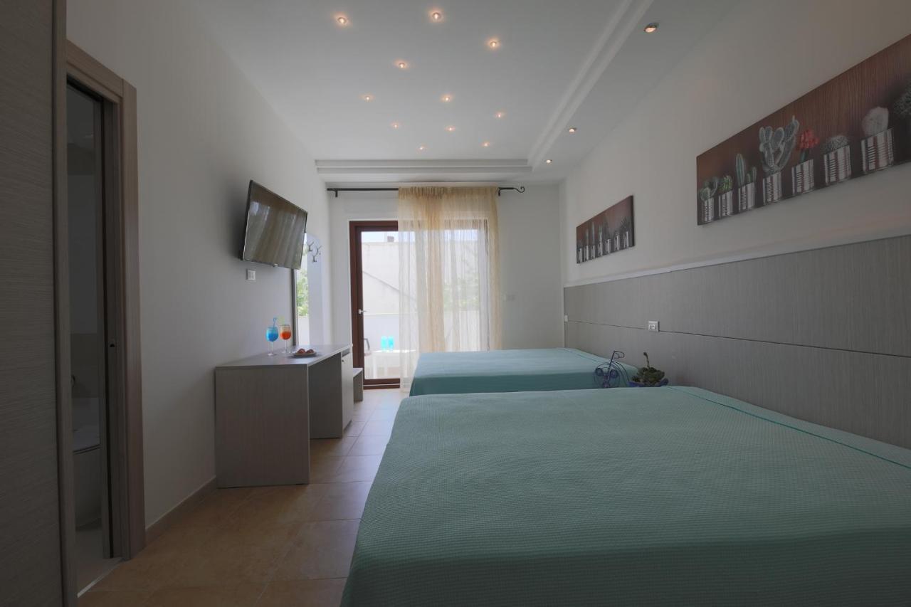 Hotel Corallo ตอร์เรซานตาซาบีนา ภายนอก รูปภาพ
