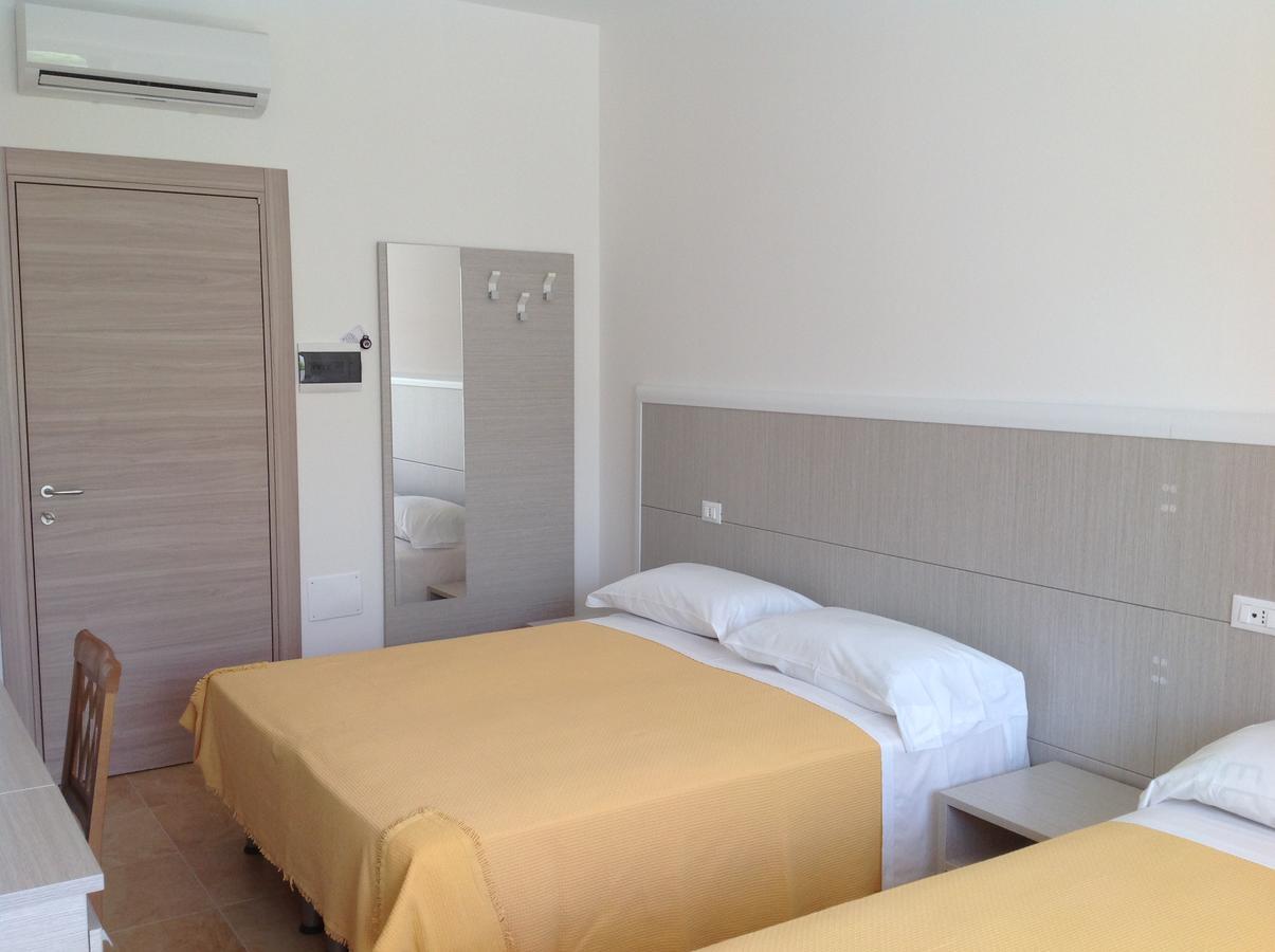 Hotel Corallo ตอร์เรซานตาซาบีนา ภายนอก รูปภาพ