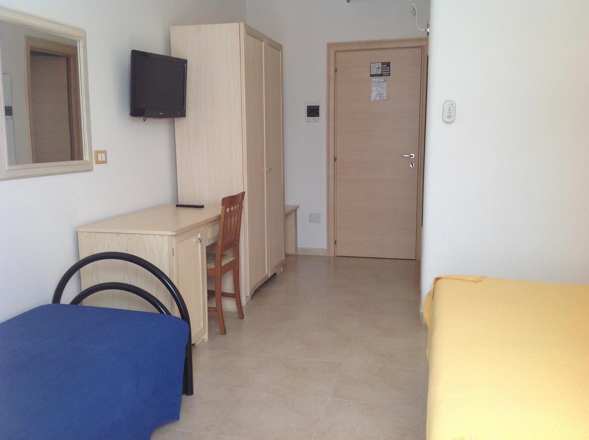 Hotel Corallo ตอร์เรซานตาซาบีนา ภายนอก รูปภาพ