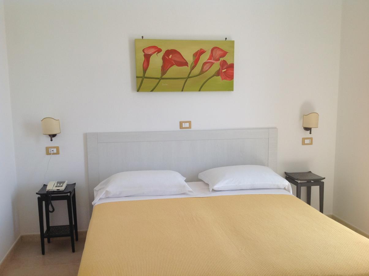 Hotel Corallo ตอร์เรซานตาซาบีนา ภายนอก รูปภาพ